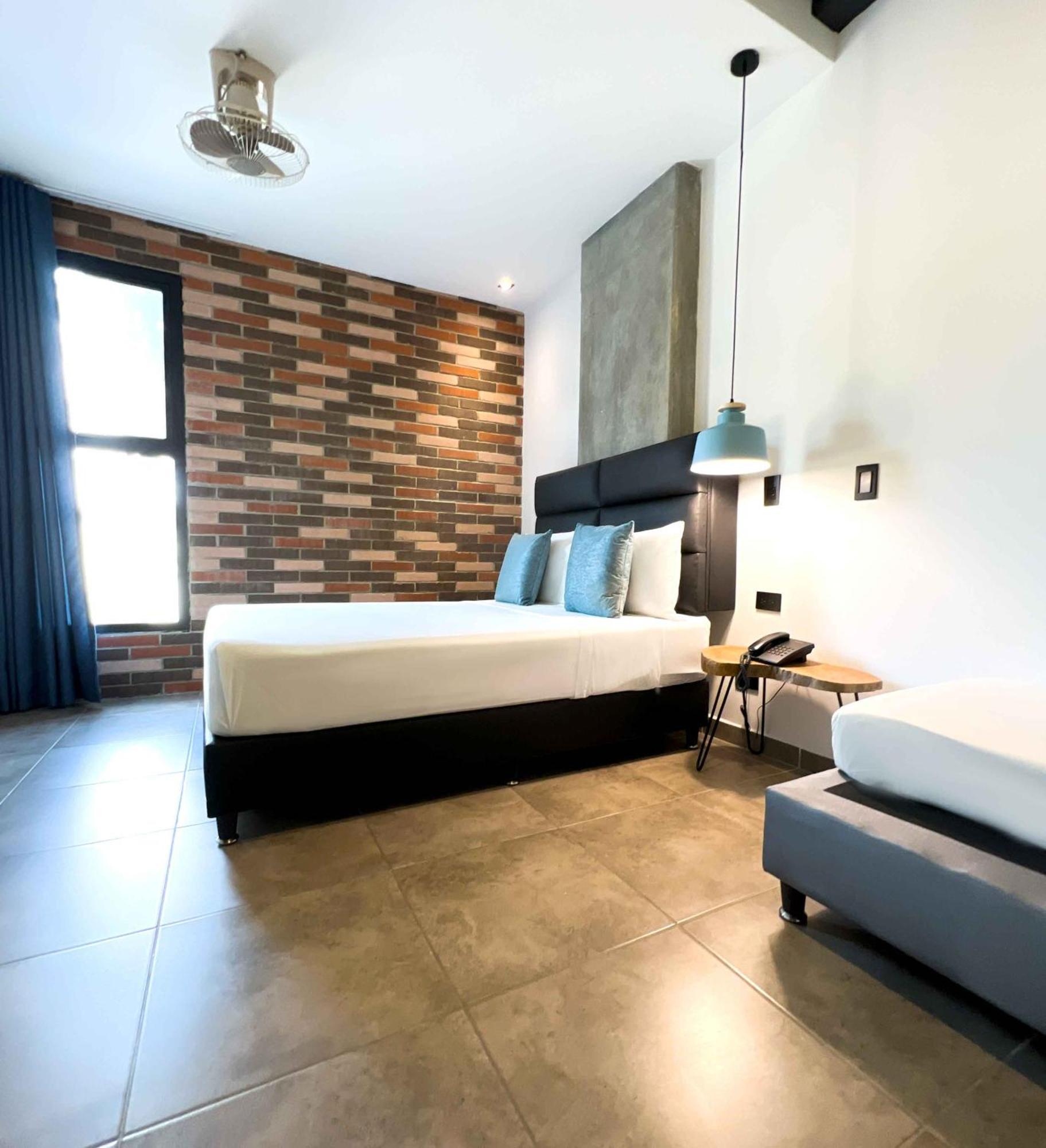 Apartahotel Medellin Bagian luar foto