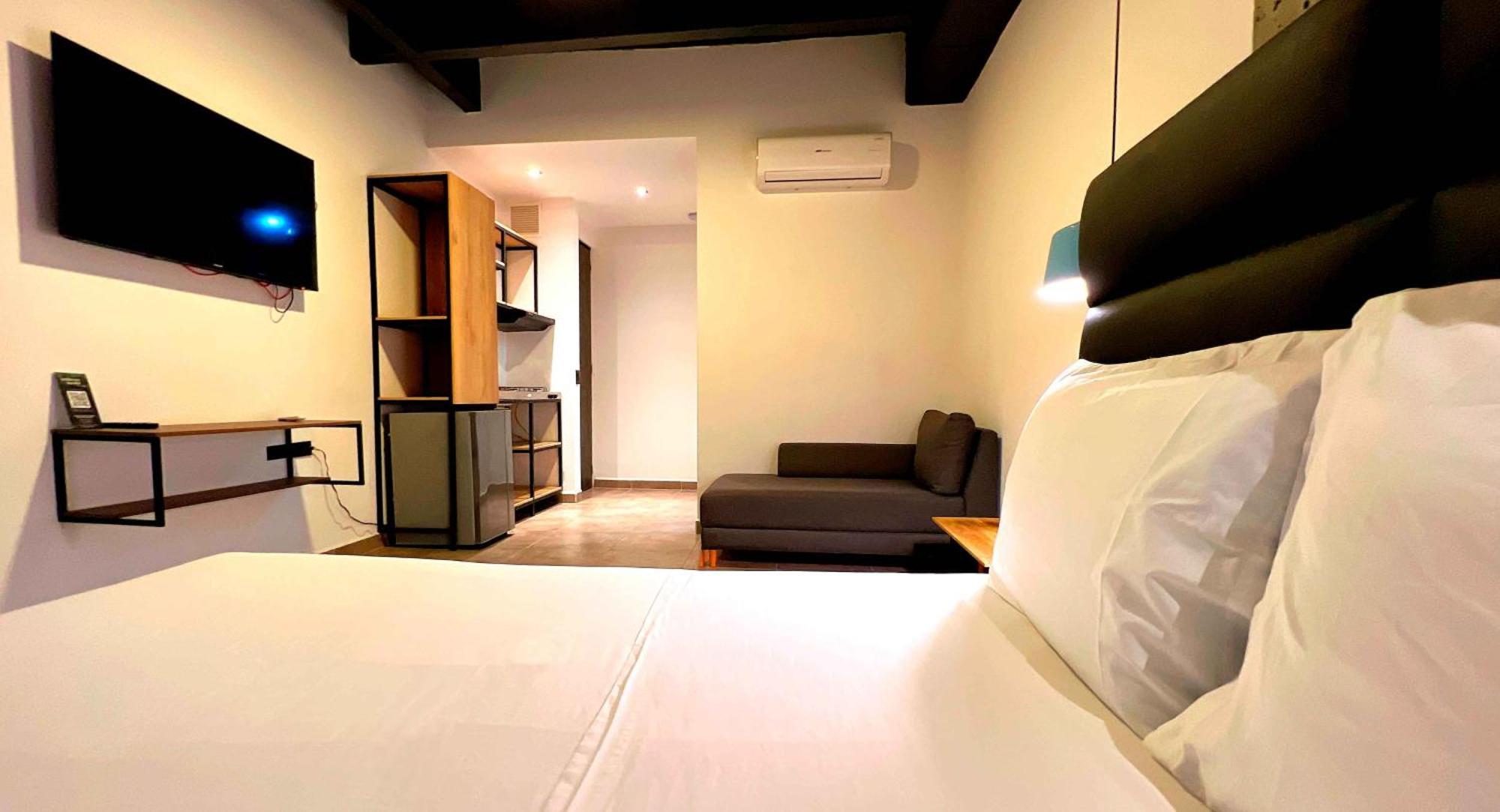 Apartahotel Medellin Bagian luar foto